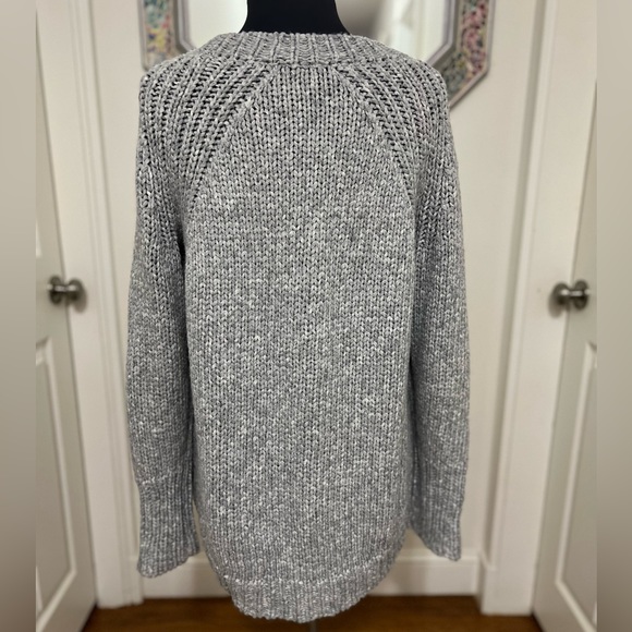 Ann Taylor Gray Chunky Knit Pullover Sweater - Picture 9 of 14